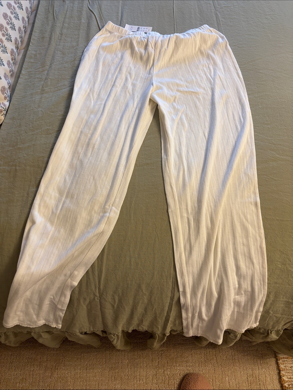 J. Crew White Eyelet Cotton Lightweight Lounge Pants - Picture 2 of 6
